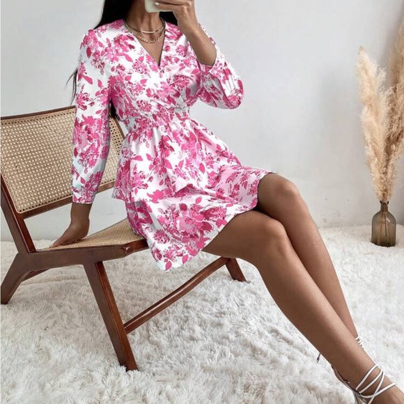 Boho floral print t shirred waist dress - Picture 2 of 13